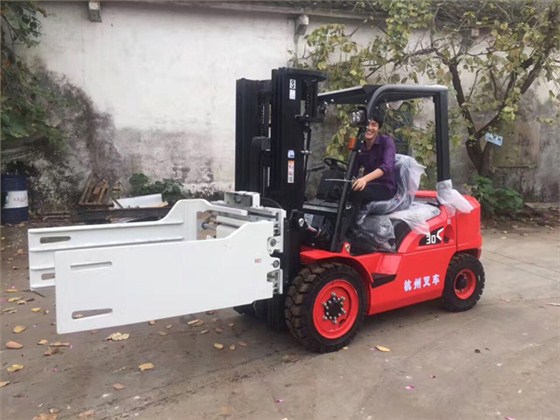 內(nèi)燃叉車(chē)