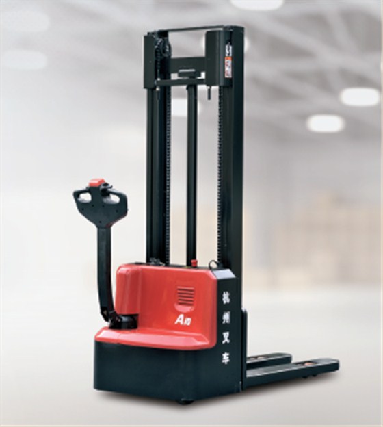 電動(dòng)堆高車