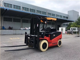 中微半導(dǎo)體設(shè)備（上海）有限公司-采購杭州叉車案例2