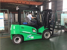 A45電動鋰電池叉車2