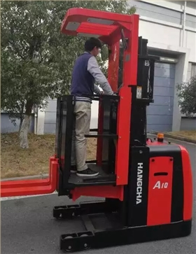 杭叉中位揀選車(chē)