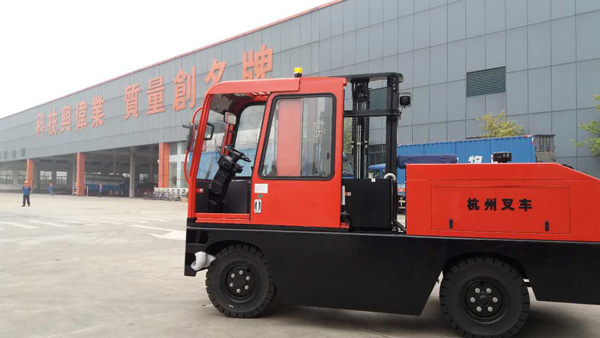杭州叉車(chē)丨你的工況需要側(cè)面叉車(chē)嗎？