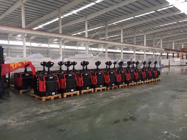 杭叉?zhèn)}儲電動搬運(yùn)車未來發(fā)展市場！