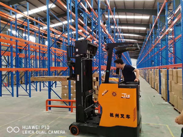杭州叉車：前移式叉車工作場所使用須知