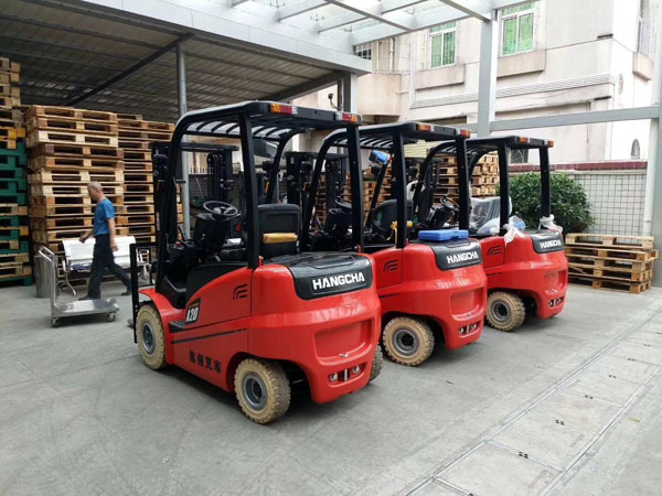 杭州叉車電動叉車，60年始終如一的優(yōu)秀品質(zhì)