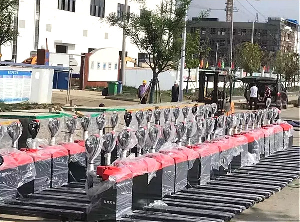 電動(dòng)搬運(yùn)車