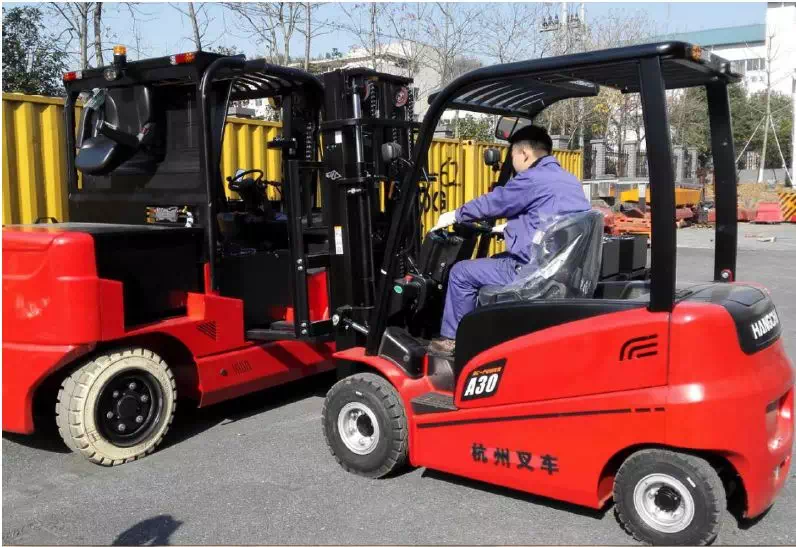 關(guān)于叉車的7個(gè)冷知識(shí)：蓄電池叉車到底比柴油叉車省多少錢？