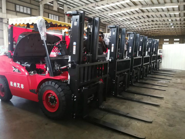 99%的人都不知道如何有效的對(duì)叉車進(jìn)行安全管理！