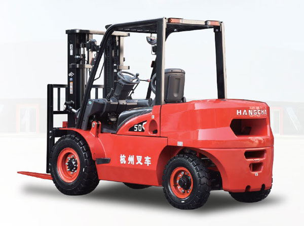 產(chǎn)品圖片-X系列小5噸內(nèi)燃叉車(chē)（后側(cè)面）