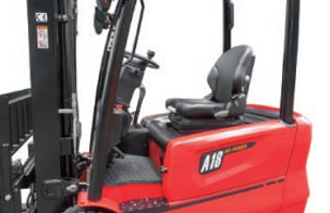 5.舒適的駕駛室-杭州叉車電動(dòng)叉車